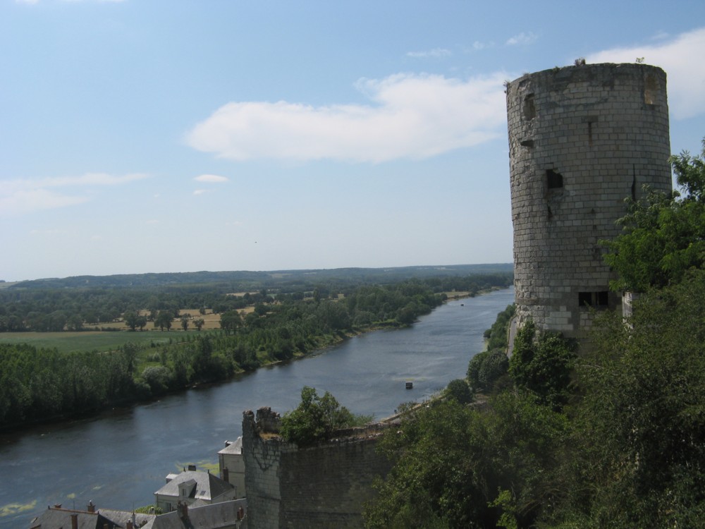 chinon